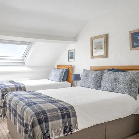 Blue Swallow 4* Penrith