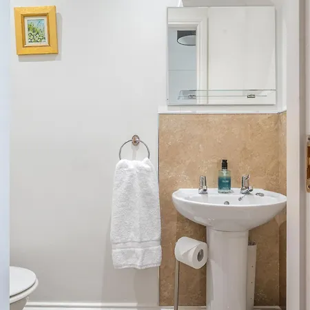 Bed & Breakfast Blue Swallow