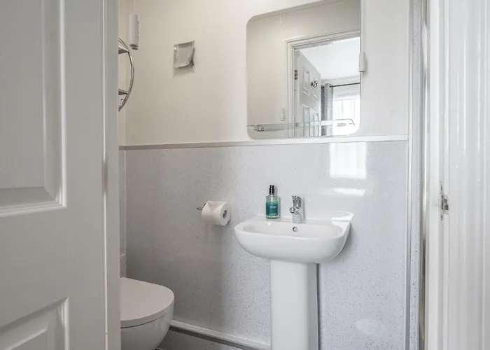 Blue Swallow 4* Penrith